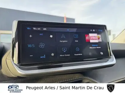 Photo 14 Peugeot 208  Hybrid 100 e-DCS6