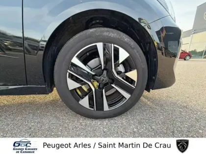 Photo 46 Peugeot 208  Hybrid 100 e-DCS6