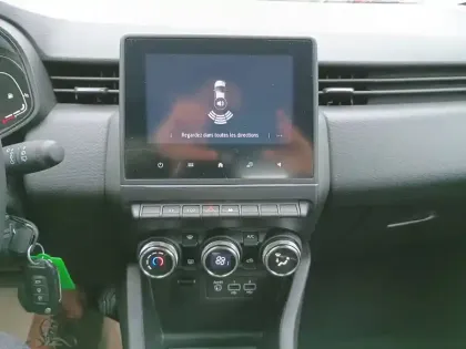 Photo 22 Renault Clio  E-Tech 140 - 21N