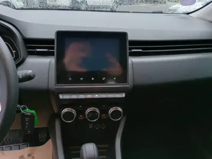 Photo 11 Renault Clio  E-Tech 140 - 21N