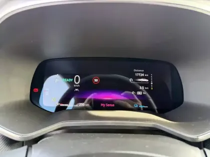 Photo 12 Renault Clio  E-Tech full hybrid 145 ch GSR2