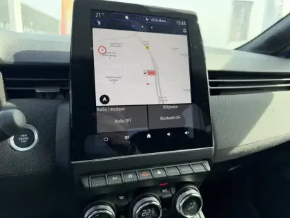 Photo 15 Renault Clio  E-Tech full hybrid 145 ch GSR2