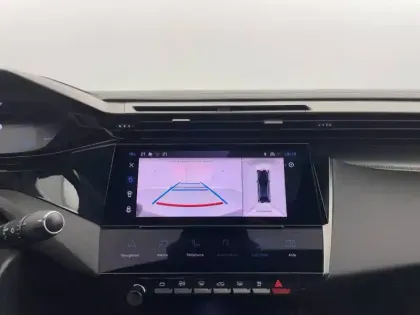 Photo 25 Peugeot 408  PureTech 130 ch S&S EAT8