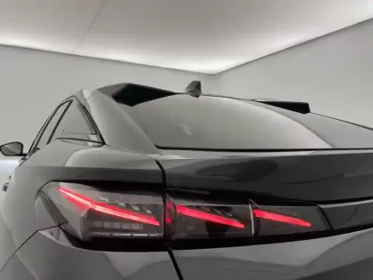 Photo 28 Peugeot 408  PureTech 130 ch S&S EAT8