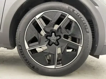 Photo 15 Peugeot 408  PureTech 130 ch S&S EAT8