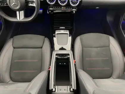 Photo 25 Mercedes CLA  Coupé 250 e Hybrid EQ 8G-DCT