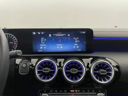 Photo 20 Mercedes CLA  Coupé 250 e Hybrid EQ 8G-DCT