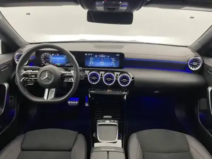 Photo 24 Mercedes CLA  Coupé 250 e Hybrid EQ 8G-DCT