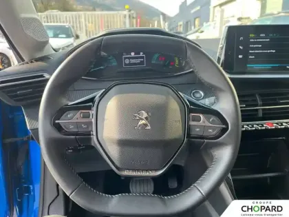 Photo 13 Peugeot 208  Electrique 50 kWh 136ch