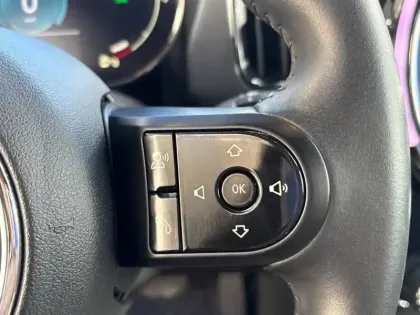 Photo 19 Mini Mini Countryman 125 - 95 ch ALL4 BVA6