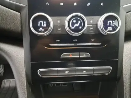 Photo 37 Renault Megane Mégane IV Estate Blue dCi 115 - 21N