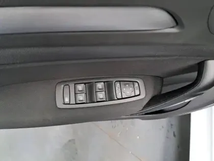 Photo 29 Renault Megane Mégane IV Estate Blue dCi 115 - 21N