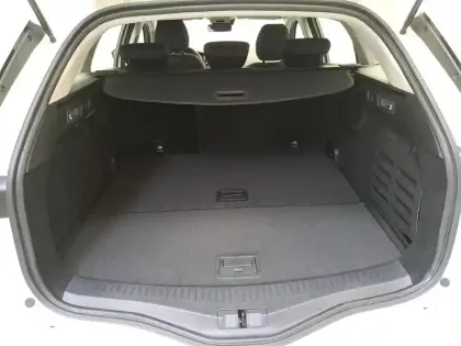 Photo 18 Renault Megane Mégane IV Estate Blue dCi 115 - 21N