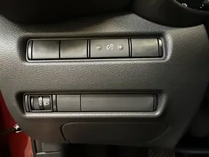 Photo 8 Nissan Juke  HYBRID 143