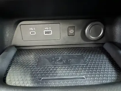 Photo 17 Nissan Juke  HYBRID 143