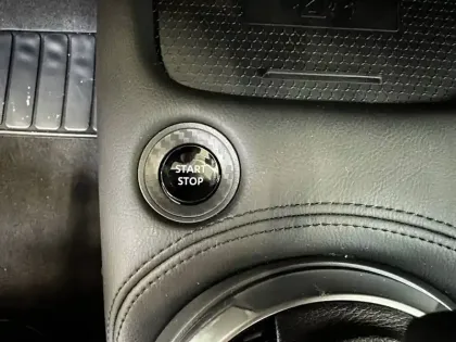 Photo 18 Nissan Juke  HYBRID 143