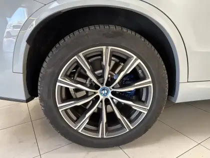 Photo 18 BMW X5  xDrive50e 489 ch BVA8
