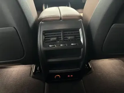 Photo 9 BMW X5  xDrive50e 489 ch BVA8