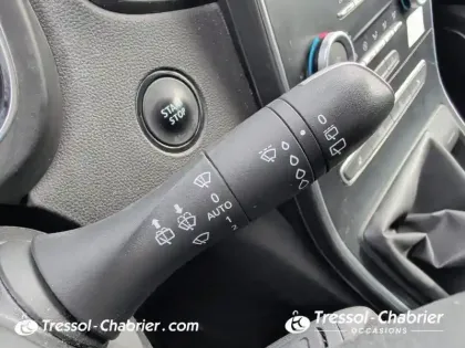 Photo 17 Renault Scenic  TCe 115 Energy Zen