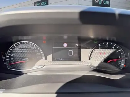 Photo 20 Peugeot 2008  PureTech 130 S&S EAT8 Allure