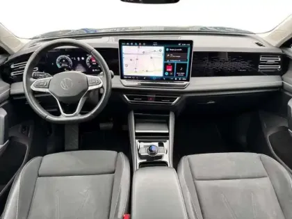 Photo 7 Volkswagen Tiguan Gén. III Ph1 Elegance 5