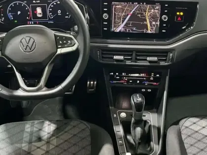 Photo 9 Volkswagen Taigo 1.0 TSI 110 DSG7 R-Line