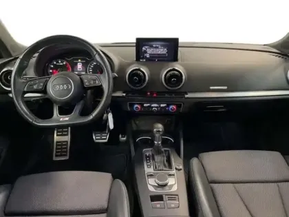 Photo 7 Audi A3 35 TFSI CoD 150 S tronic 7 S line