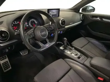 Photo 8 Audi A3 35 TFSI CoD 150 S tronic 7 S line