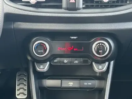 Photo 10 Kia Picanto Gén. III Ph2 GT Line Premium 5