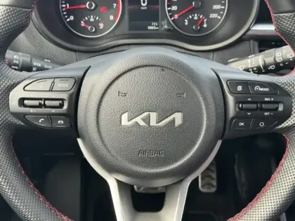 Photo 9 Kia Picanto Gén. III Ph2 GT Line Premium 5