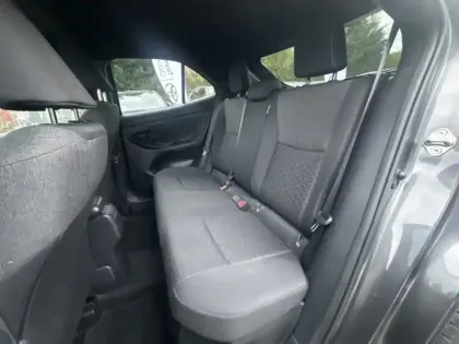 Photo 11 Toyota Yaris Hybride 116h Design