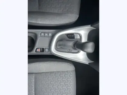 Photo 21 Toyota Yaris Hybride 116h Design