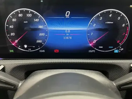 Photo 11 Mercedes Classe A Gén. IV (W177) Ph2 AMG Line 5