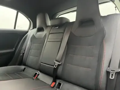 Photo 12 Mercedes Classe A Gén. IV (W177) Ph2 AMG Line 5