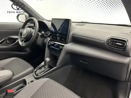 Photo 14 Toyota Yaris Hybride 1.5 HYBRID 130H DESIGN