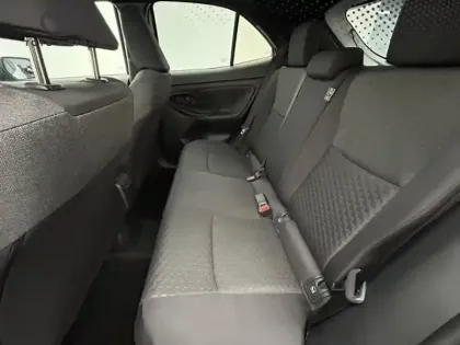 Photo 18 Toyota Yaris Hybride 1.5 HYBRID 130H DESIGN