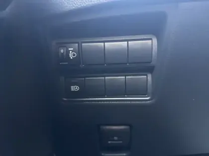 Photo 20 Toyota Yaris Hybride 116h Dynamic