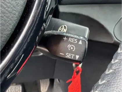 Photo 16 Toyota Yaris 70 VVT-i Design