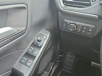 Photo 5 Ford Kuga 2.5 Duratec 190ch FHEV E85 ST-Line Business BVA