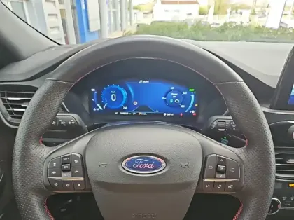 Photo 36 Ford Kuga Gén. III Ph1 ST-Line Business 5