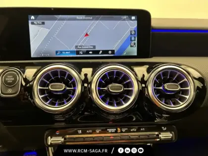 Photo 16 Mercedes Classe A 180 AMG Line