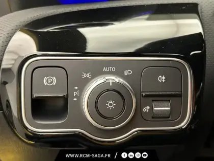 Photo 18 Mercedes Classe A 180 AMG Line