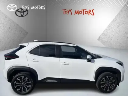 Photo 5 Toyota Yaris Hybride 1.5 HYBRID 116H DESIGN AUTO