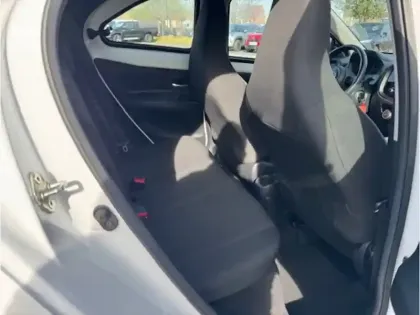 Photo 13 Toyota Aygo 1.0 VVT-i 72 Dynamic