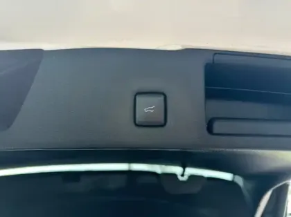 Photo 18 Ford Kuga 2.5 Duratec 225ch PHEV Vignale BVA