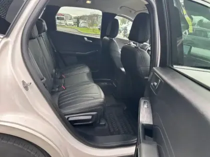 Photo 26 Ford Kuga 2.5 Duratec 225ch PHEV Vignale BVA