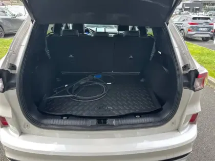 Photo 10 Ford Kuga 2.5 Duratec 225ch PHEV Vignale BVA