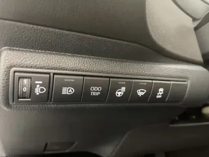 Photo 12 Toyota Corolla Hybride 196h GR Sport Techno TO