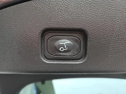 Photo 16 Ford Mondeo 2.0 TDCi 150ch Titanium 5p Euro6.2