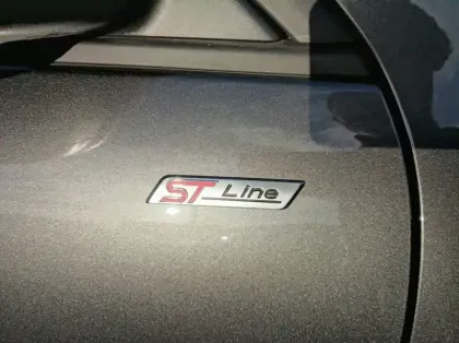 Photo 27 Ford Kuga 2.5 Duratec 190ch FHEV E85 ST-Line BVA